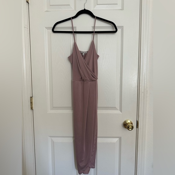 Charlotte Russe Dresses & Skirts - Faux Wrap Mauve Charlotte Russe Dress